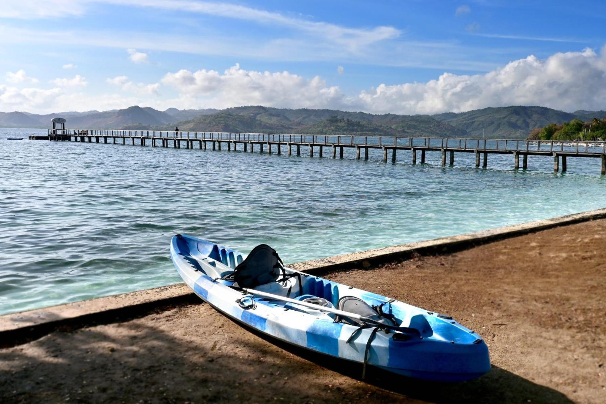 Kokomo Resort Gili Gede Bagian luar foto