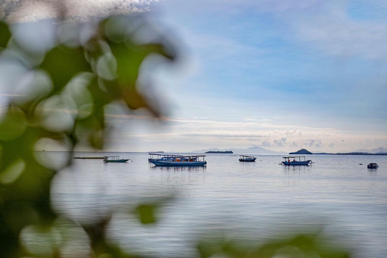 Kokomo Resort Gili Gede Bagian luar foto