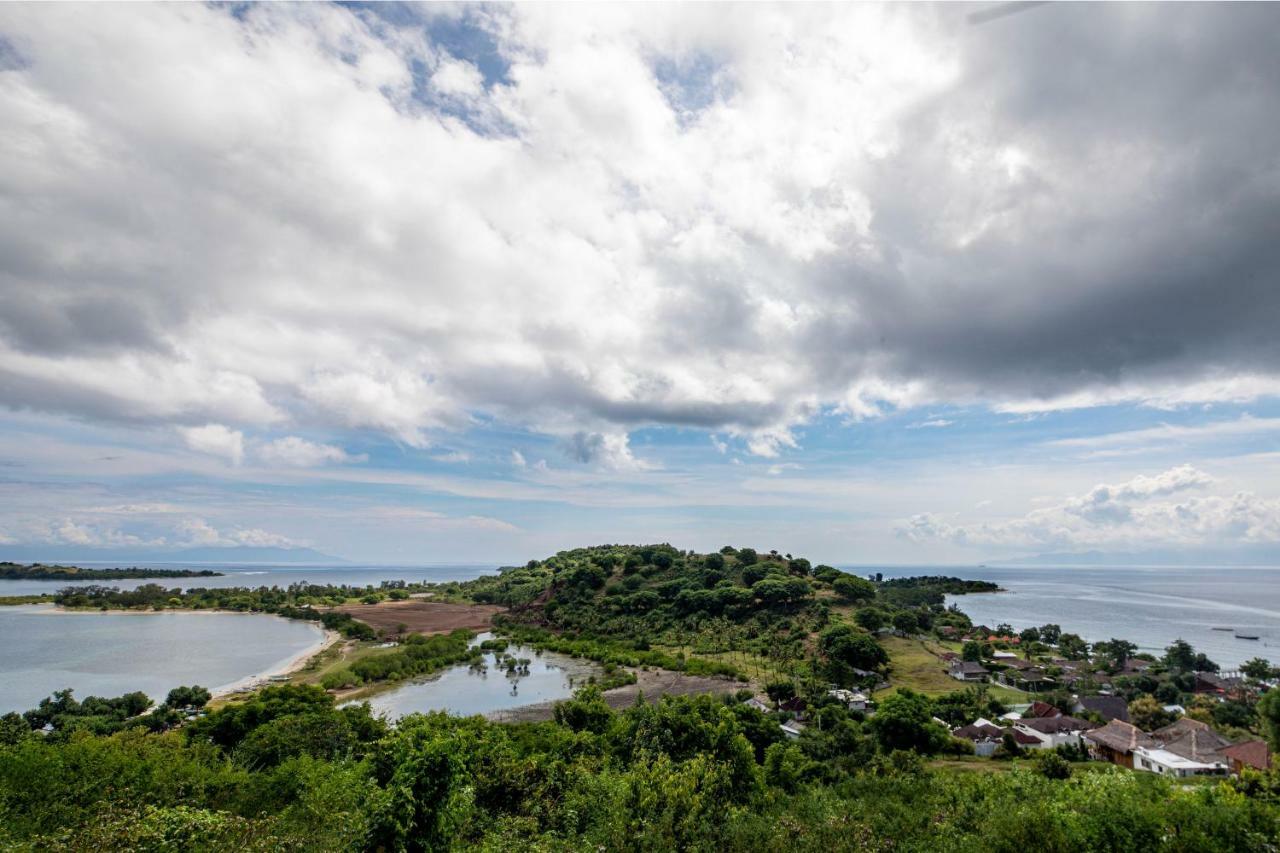 Kokomo Resort Gili Gede Bagian luar foto